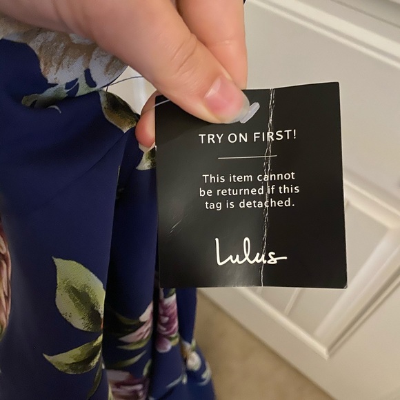 Floor length floral strappy dress - Picture 3 of 3